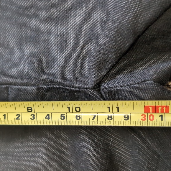 Aritzia Black Women's Shorts - Picture 6 of 9